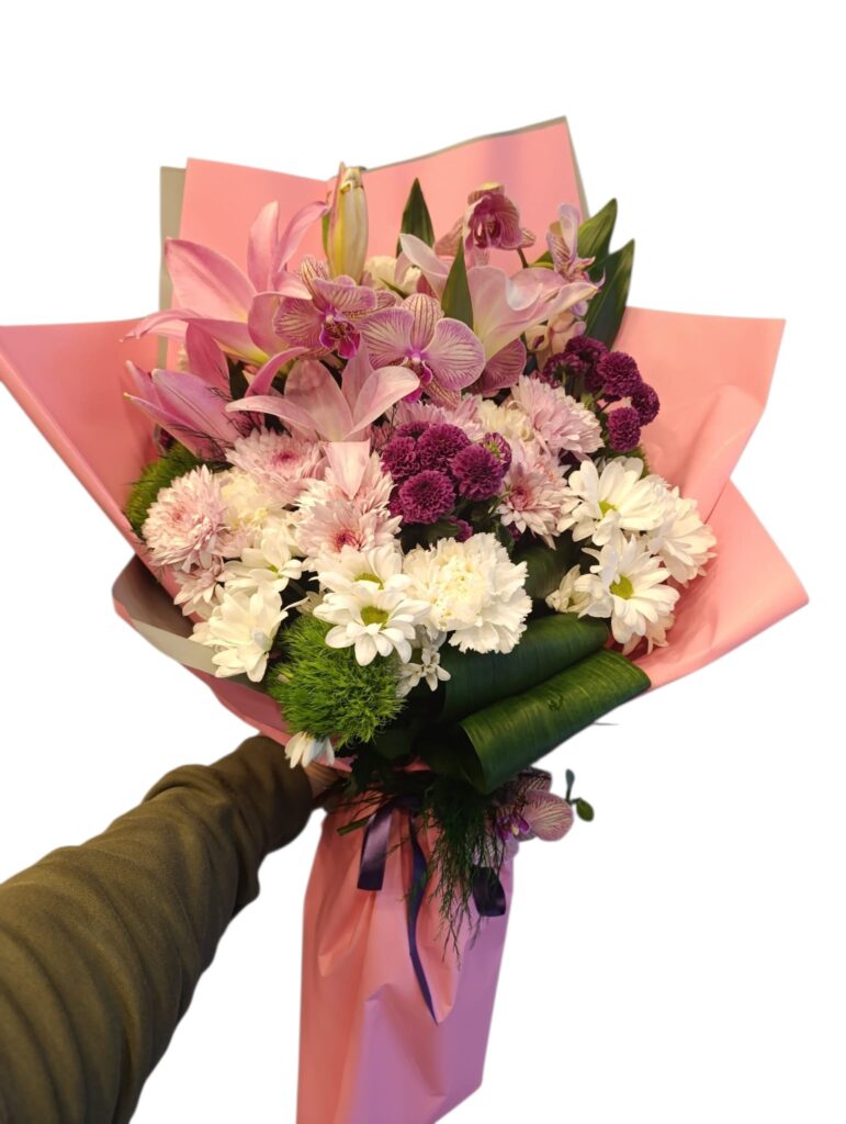 Orchid Dream Premium Buket